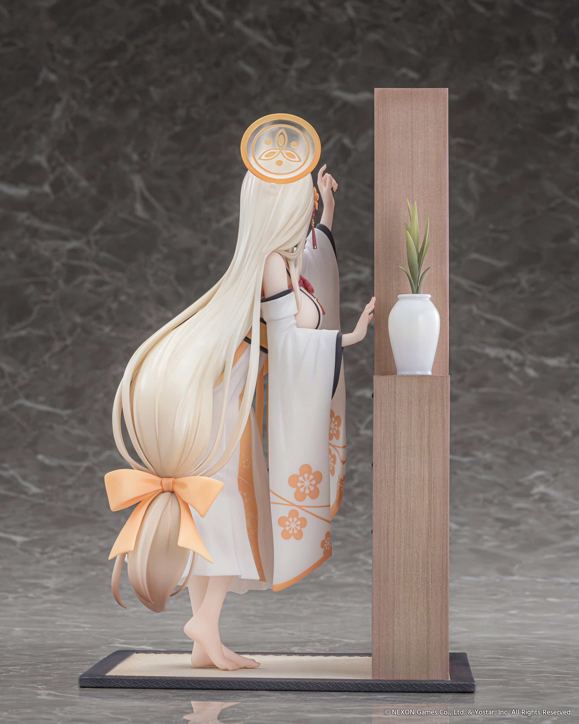 Blue Archive Kaho Memorial Lobby Ver. 1/7 Scale Figure