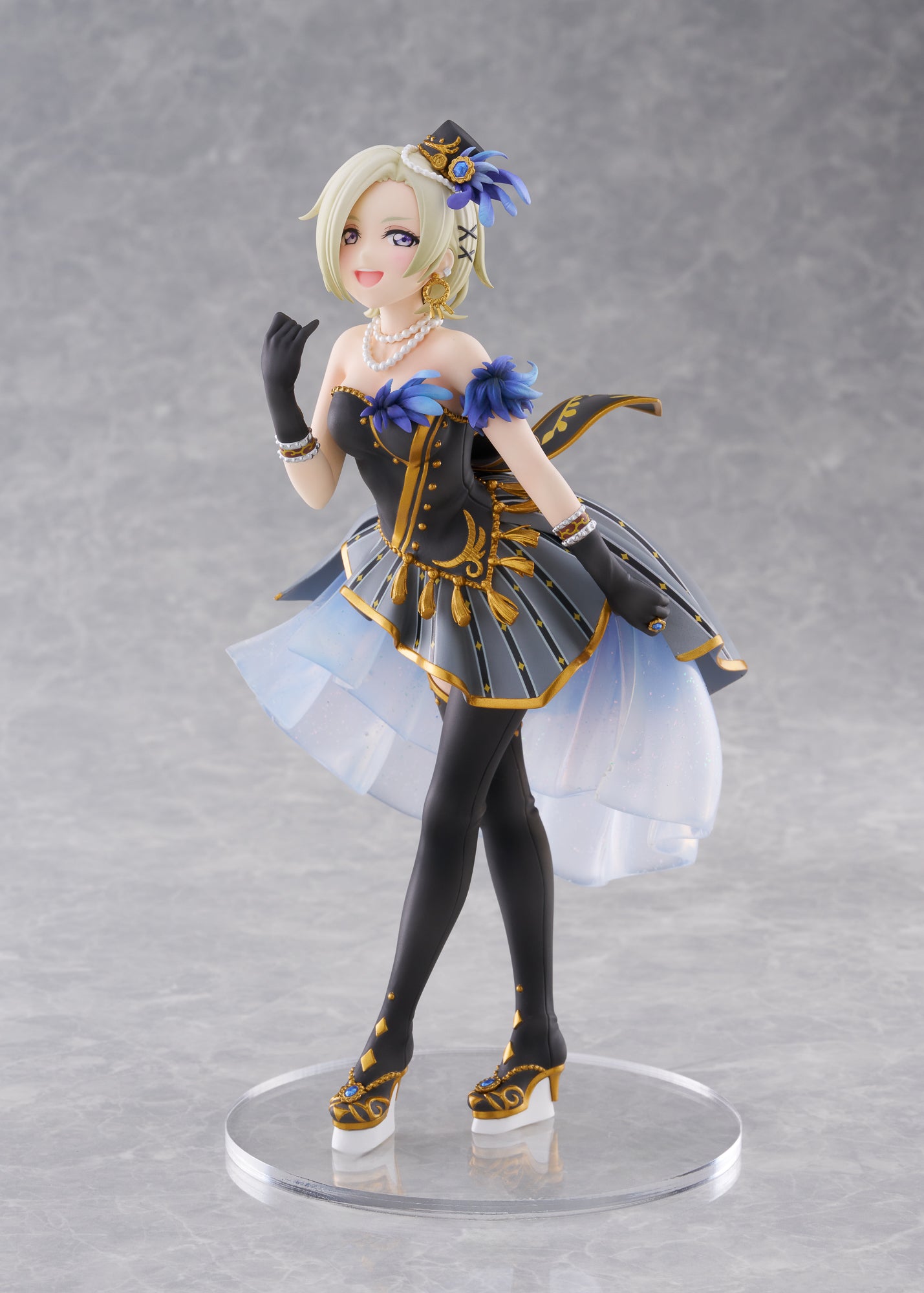 Mia Taylor 1/7 Scale Figure