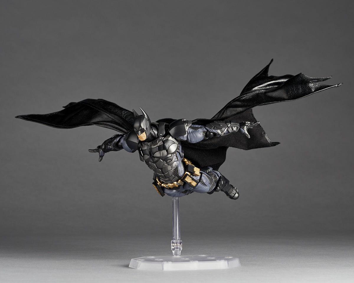 Revoltech Amazing Yamaguchi Batman Arkham Knight