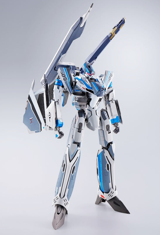 DX Chogokin VF-31AX Kairo-Plus (Hayate Immelmann Use)