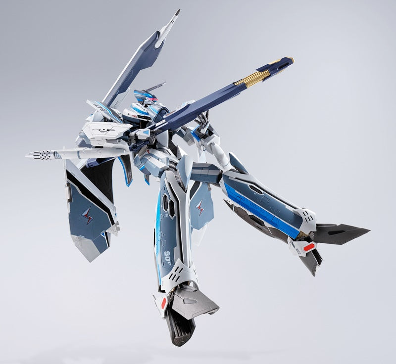 DX Chogokin VF-31AX Kairo-Plus (Hayate Immelmann Use)