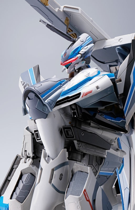 DX Chogokin VF-31AX Kairo-Plus (Hayate Immelmann Use)