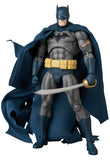 MAFEX Batman Damage Ver. (BATMAN: HUSH Ver.)