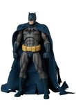 MAFEX Batman Damage Ver. (BATMAN: HUSH Ver.)