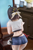 Yumia Liessfeldt A Glance Through the Mirror 1/7 Scale Figure