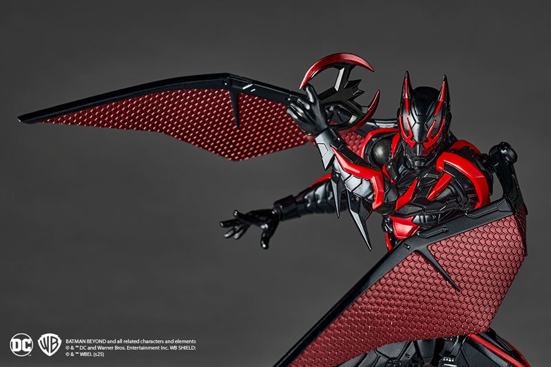 Kaiyodo Revoltech Amazing Yamaguchi Batman (Batman Beyond