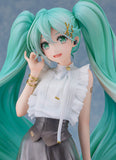 Hatsune Miku: NT Style Casual Wear Ver. 1/6 Scale Figure