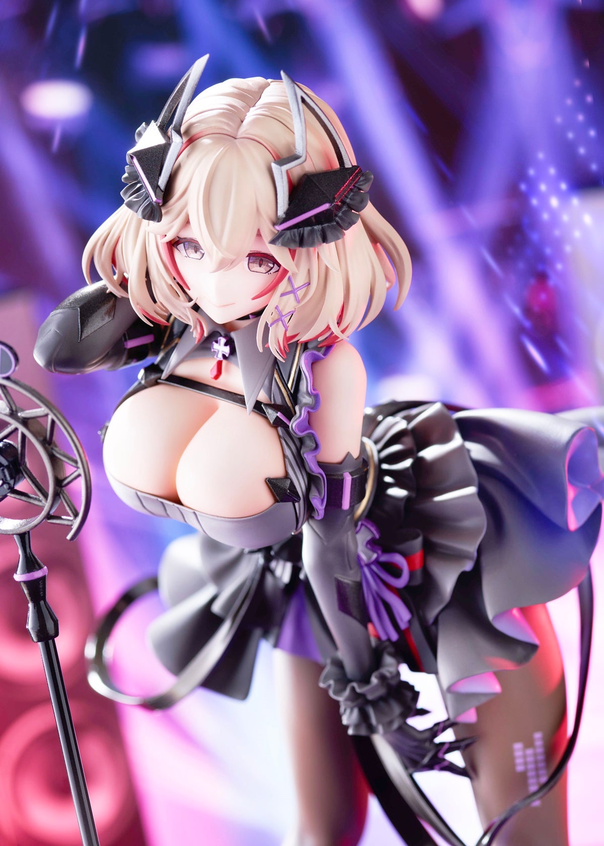 Azur Lane Roon Muse Limited Ver. 1/6 Scale Figure