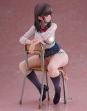 The Girl Getting Pulled 1/6 Scale Figure