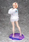 Chisato Nishikigi: Oversized Sweatshirt Ver. 1/7 Scale Figure